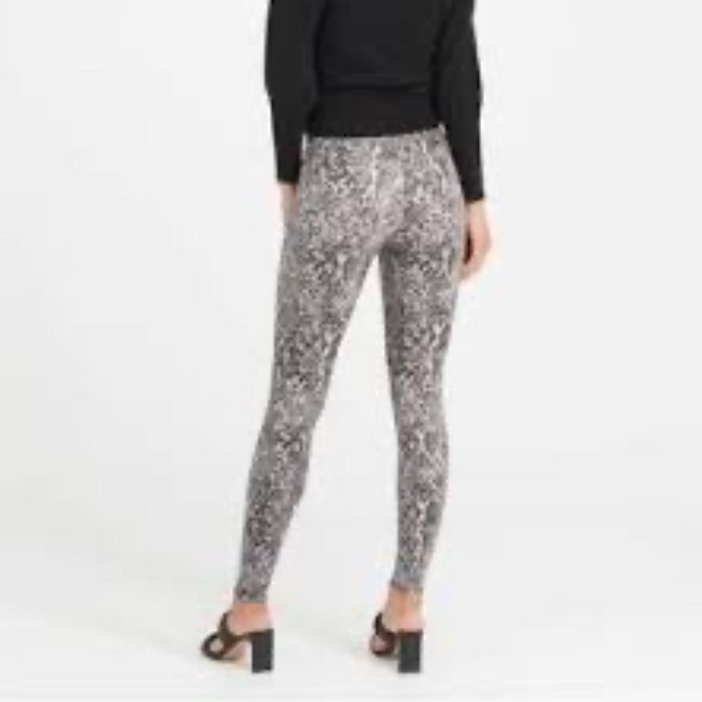 SPANX FAUX‎ LEATHER SNAKE PRINT LEGGINGS SIZE L